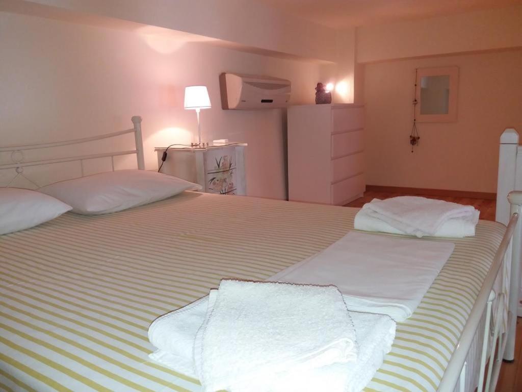 Roula'S Suites Ándros Kültér fotó
